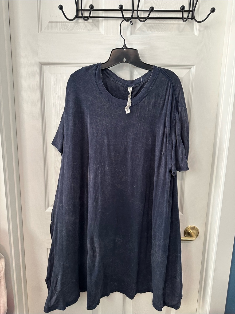 lululemon acid wash navy wash crewneck tee